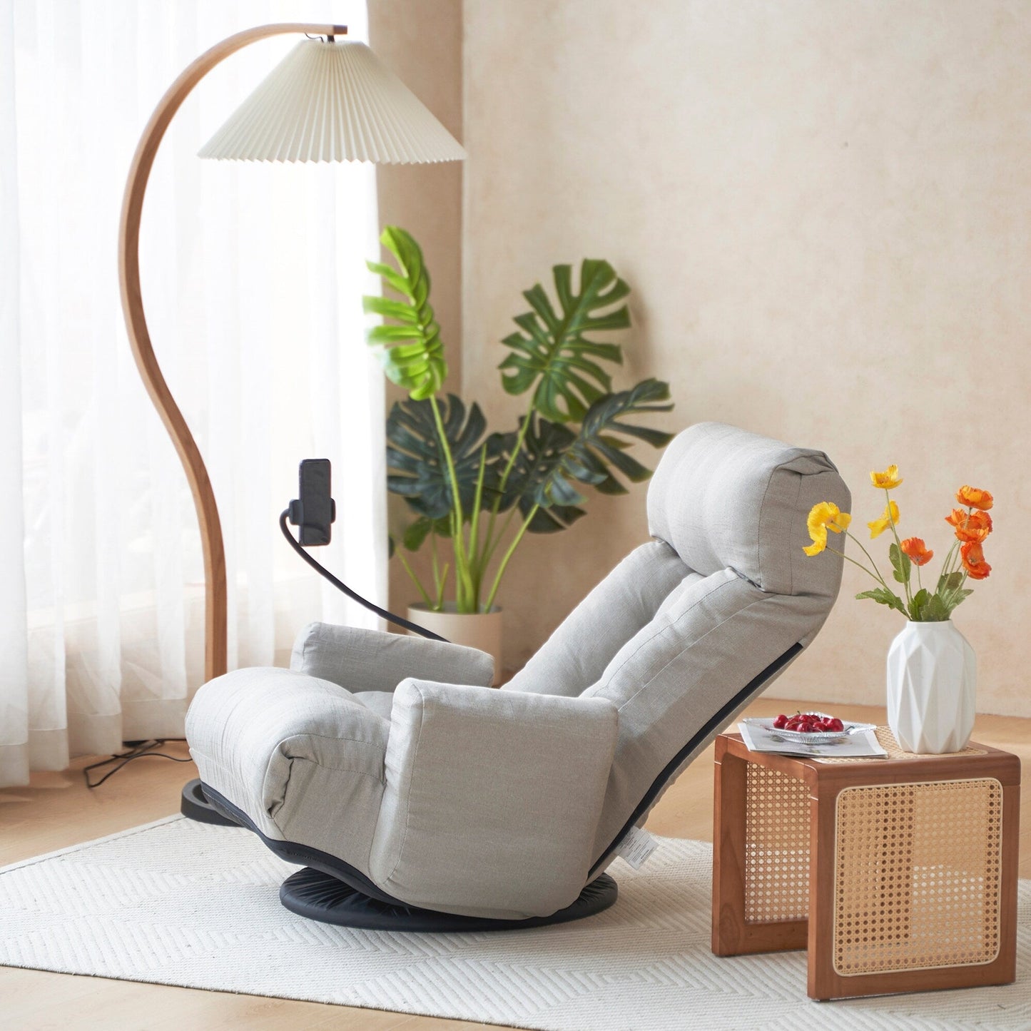 Fauteuil inclinable manuel pivotant à 360° avec support pour téléphone portable, appui-tête et dossier réglables