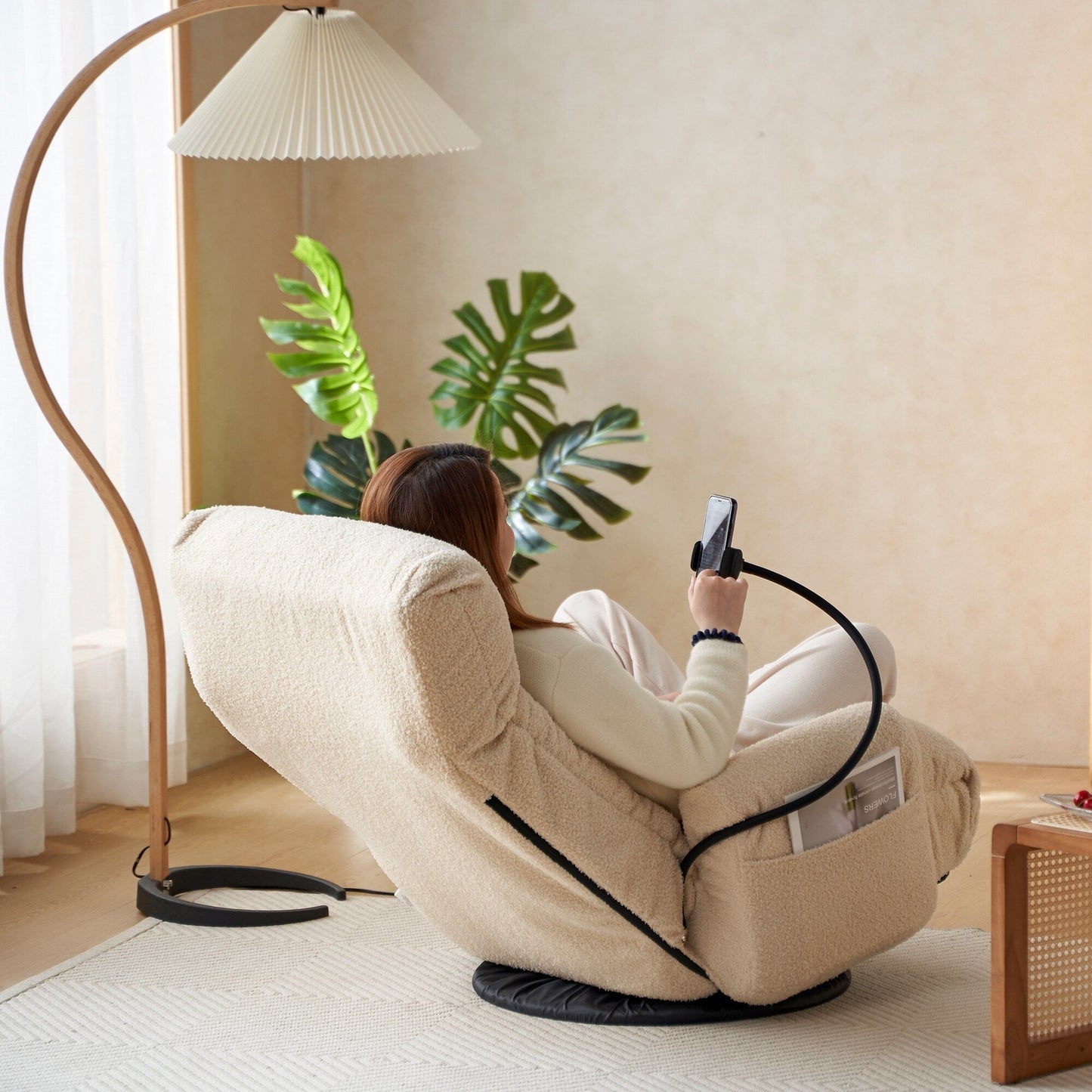 Fauteuil inclinable manuel pivotant à 360° avec support pour téléphone portable, appui-tête et dossier réglables