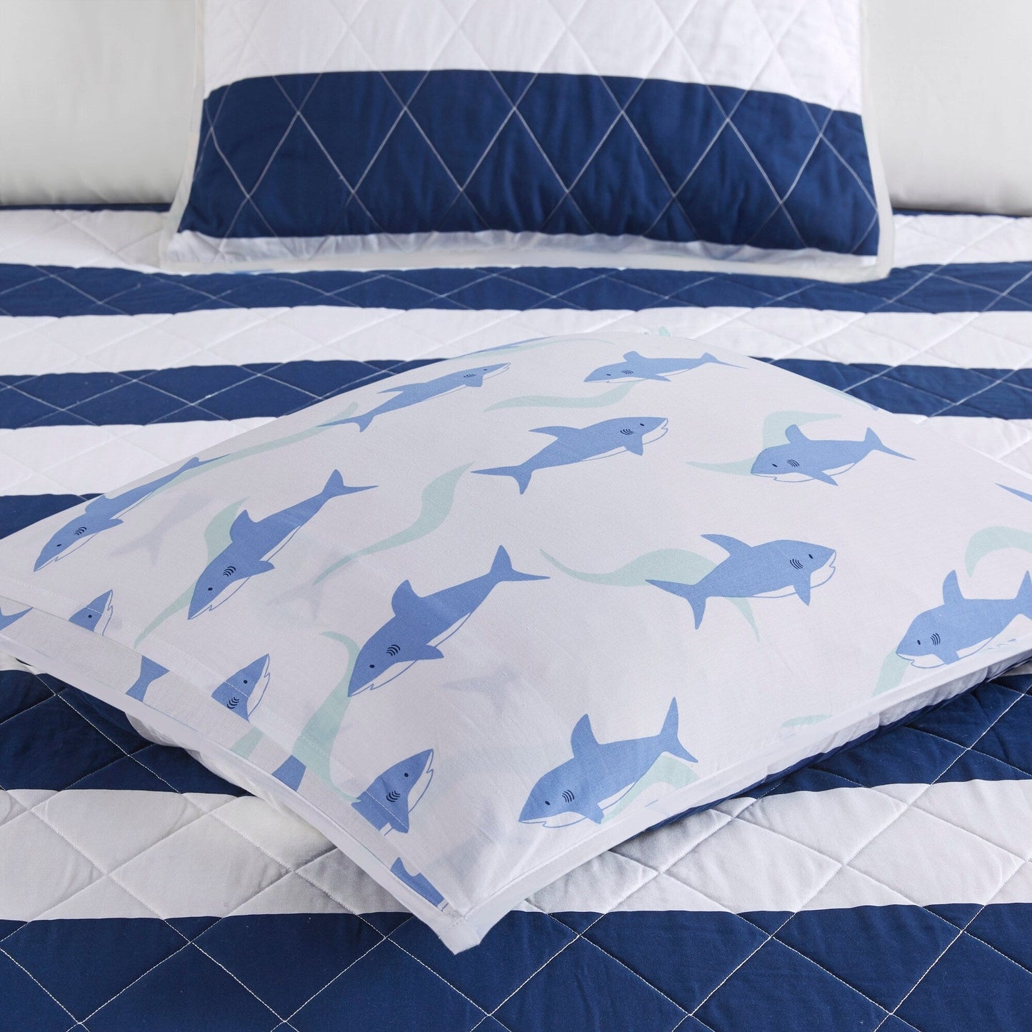 Urban Habitat Kids Dakota Cotton Cabana Stripe Reversible Quilt Set