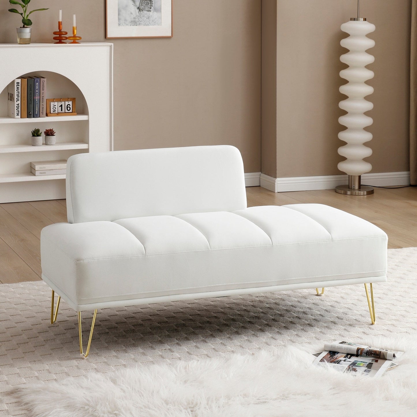 Banc de bout de lit rembourré blanc moderne 56,3 avec pieds en métal doré pour chambre à coucher