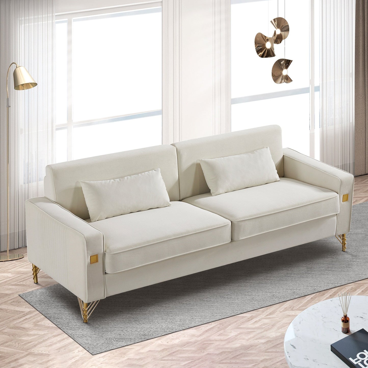 Canapé causeuse moderne blanc 85,44 po, rembourré en velours, avec pieds et coussins dorés, pour le salon