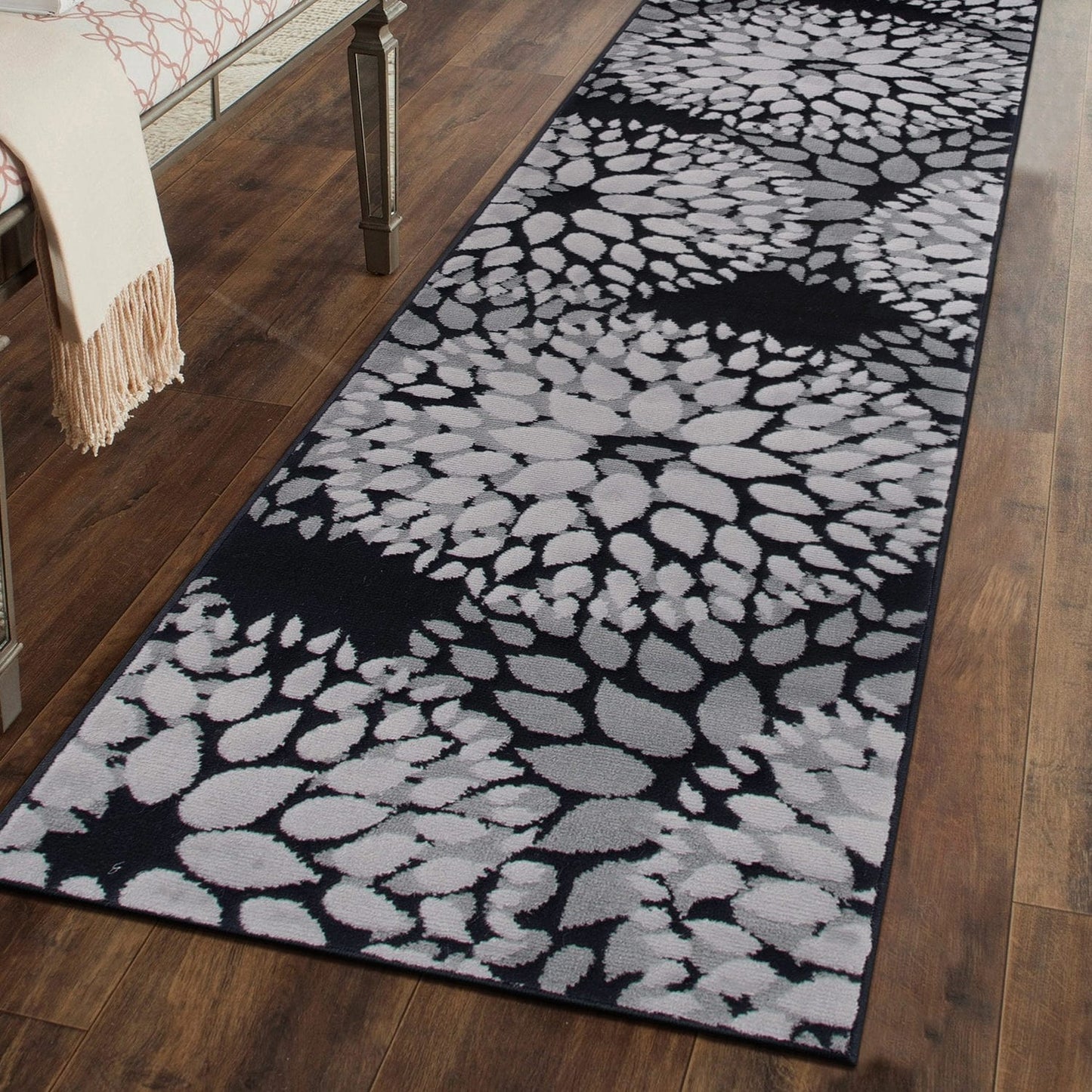 World Rug Gallery Modern Floral Circles Area Rug