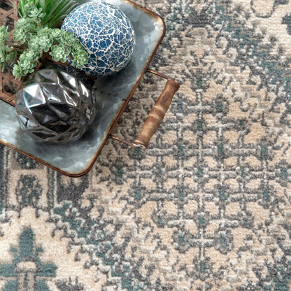 Nuloom Becca Traditional Tiled Area Rug