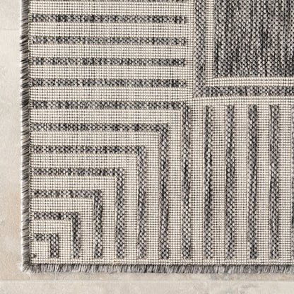 Nuloom Leah Classic Bordered Indoor/Outdoor Area Rug