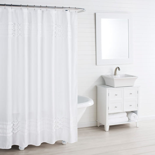 City Scene Triple Diamond White Shower Curtain