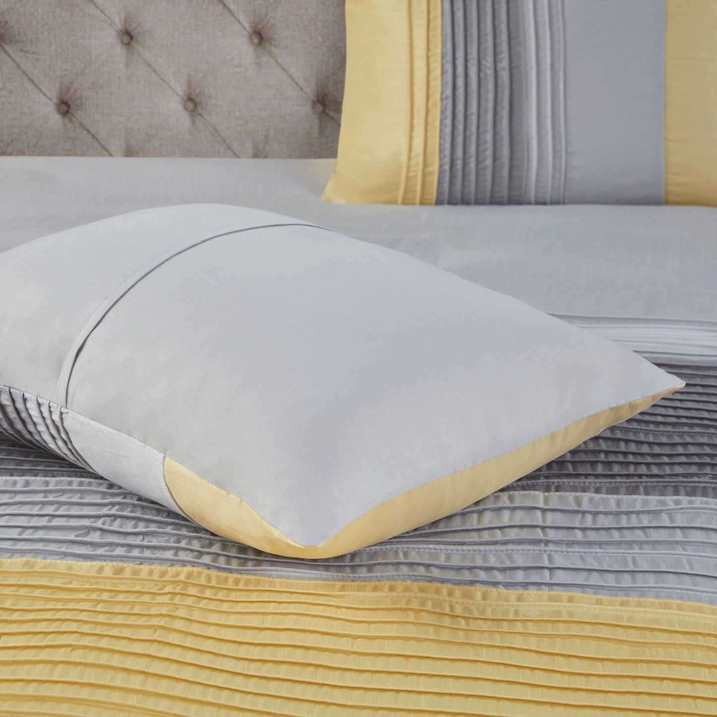 Copper Grove Kiston Yellow 7-piece Comforter Set