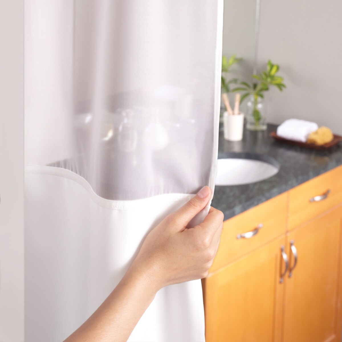 Rideau de douche 3 en 1 Hookless Escape avec fenêtre supérieure transparente, anneaux flexibles et doublure en tissu