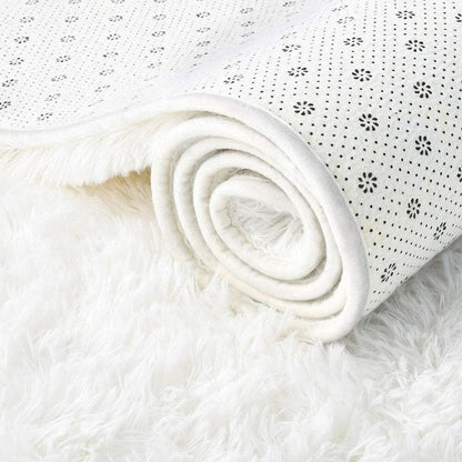 Soft Indoor Area Rug Modern Fluffy Home Carpet - 4' x 5.3'