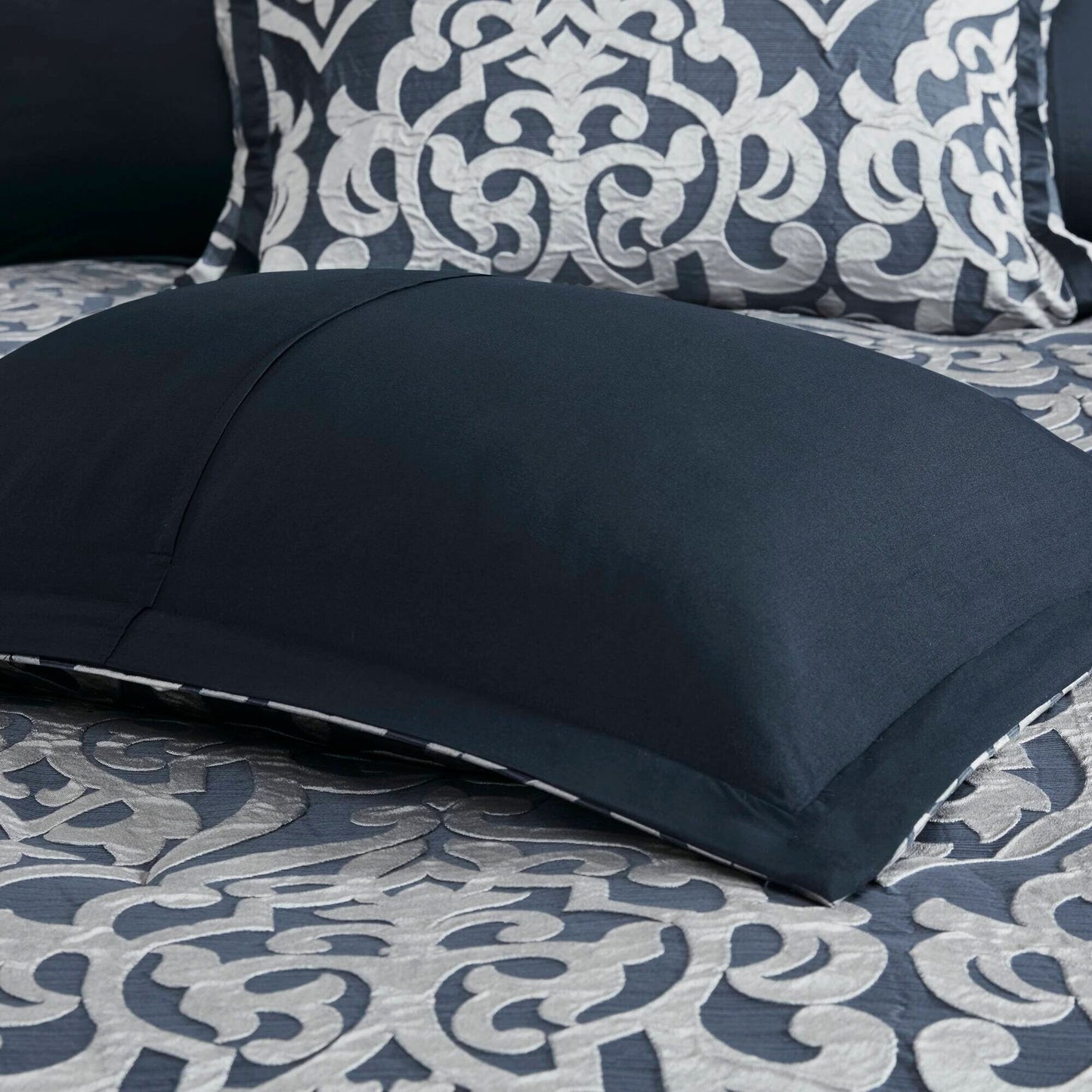 Madison Park Dillon 8 Piece Jacquard Comforter Set