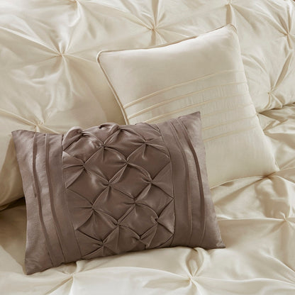 Madison Park Essentials Loretta 24-Piece Room in a Bag with Window Panels and Sheet Set
