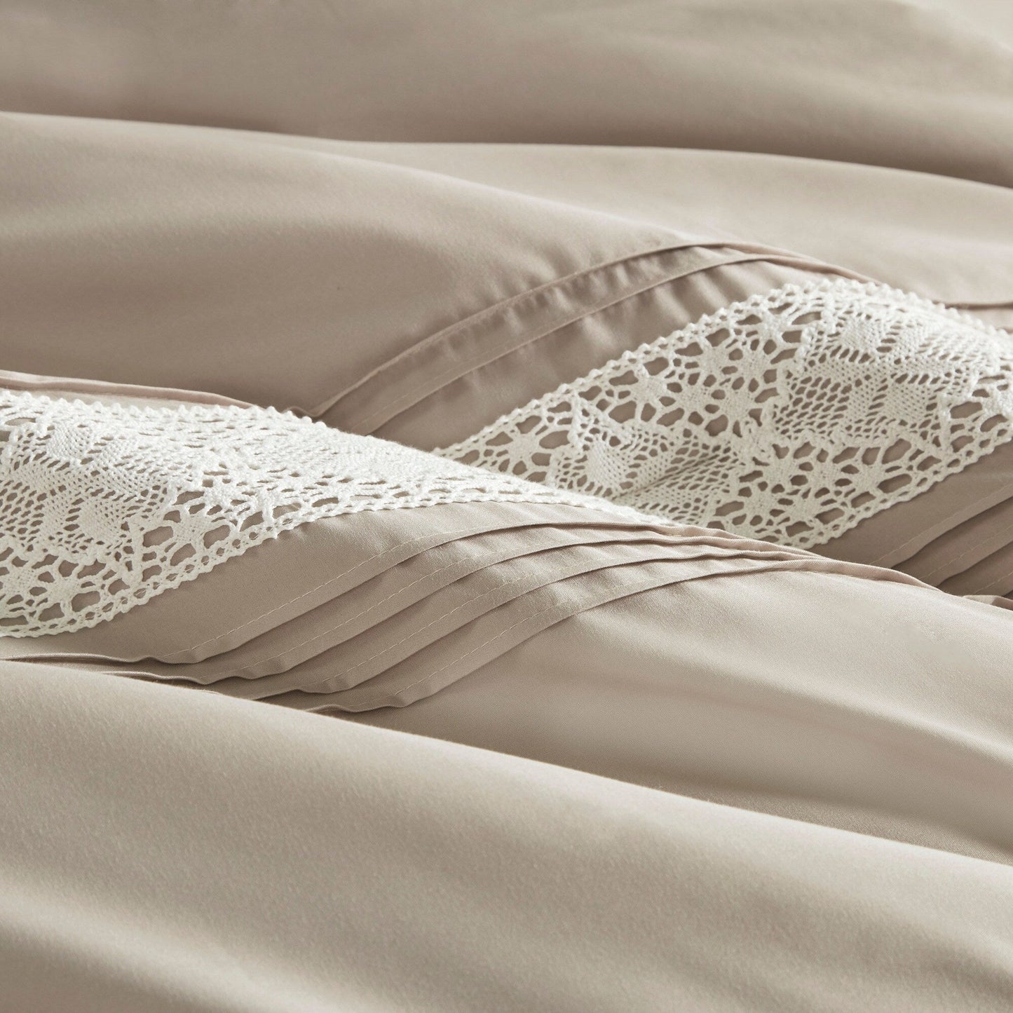 Madison Park Marla 7 Piece Lace Trim Comforter Set with Throw Pillows
