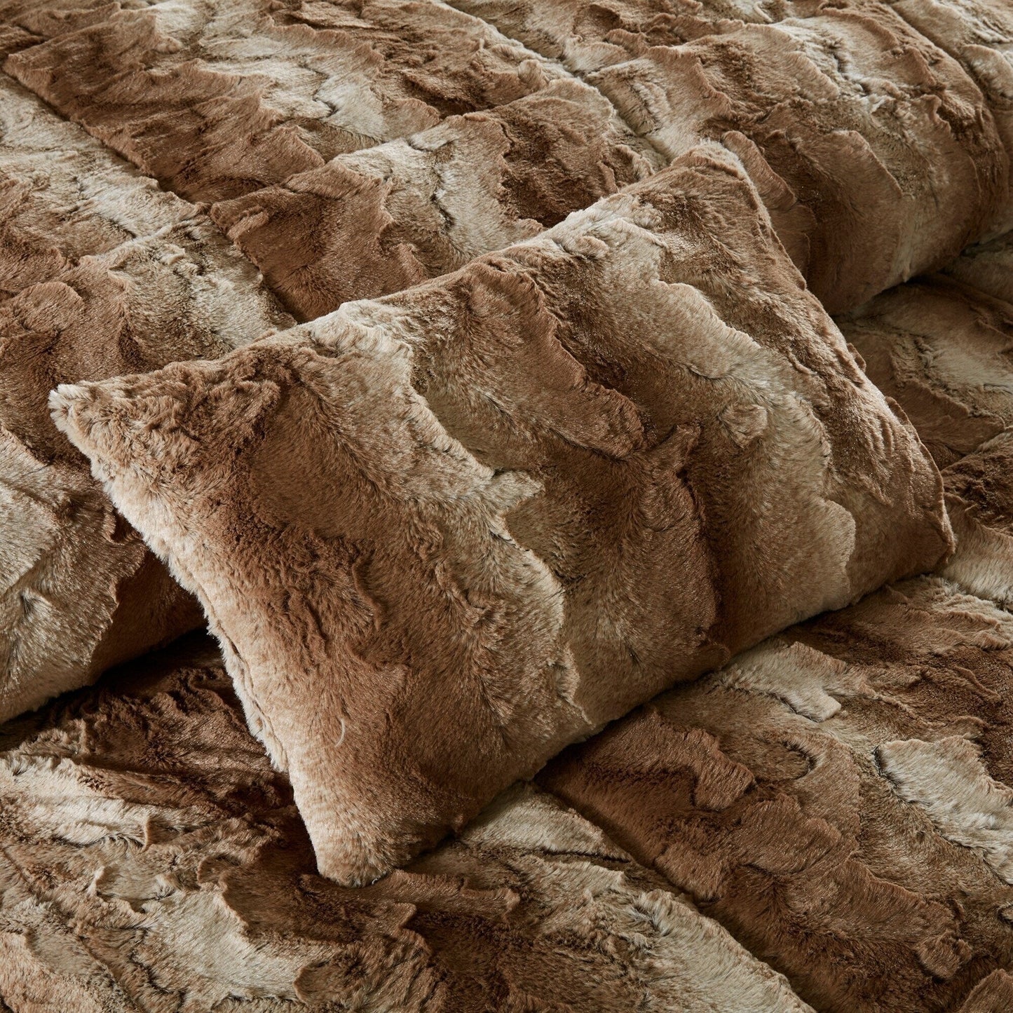 Madison Park Marselle Faux Fur Comforter Set