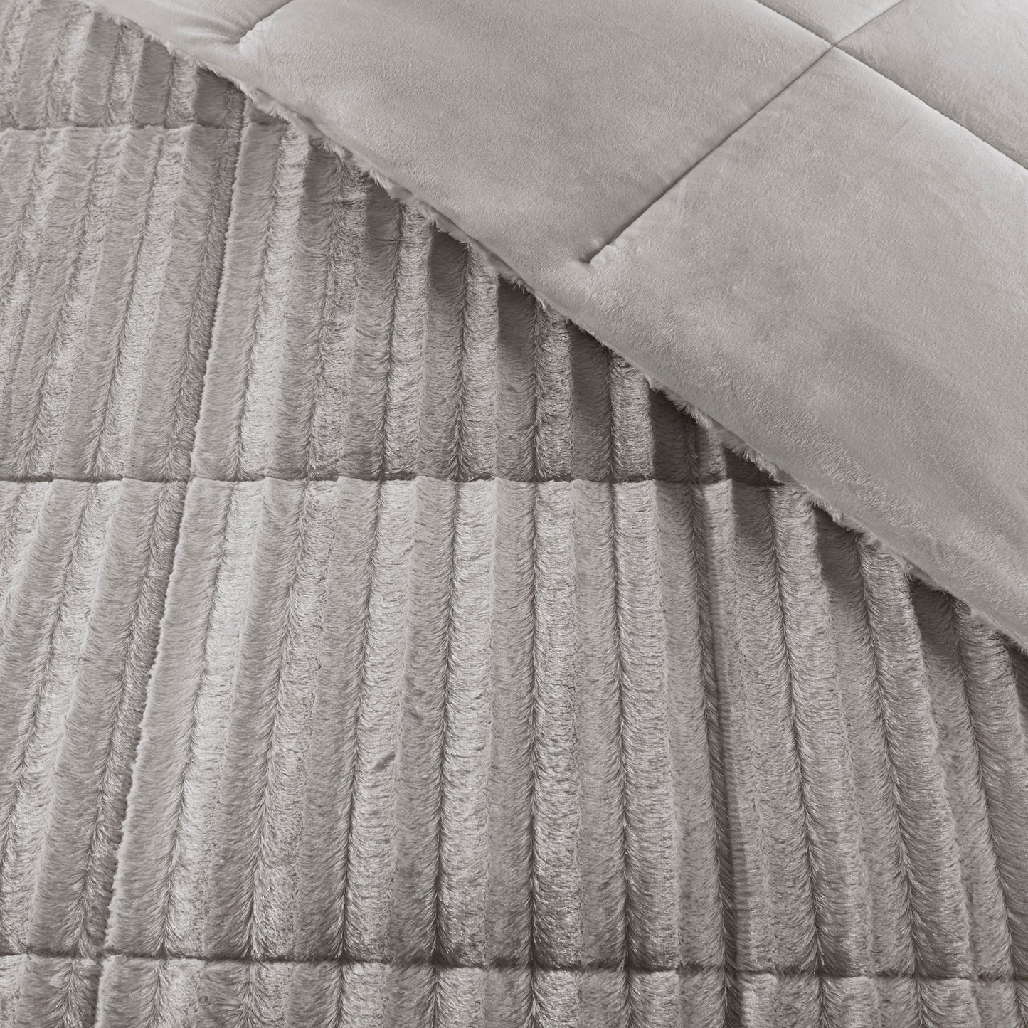 Madison Park York Faux Fur Comforter Mini Set