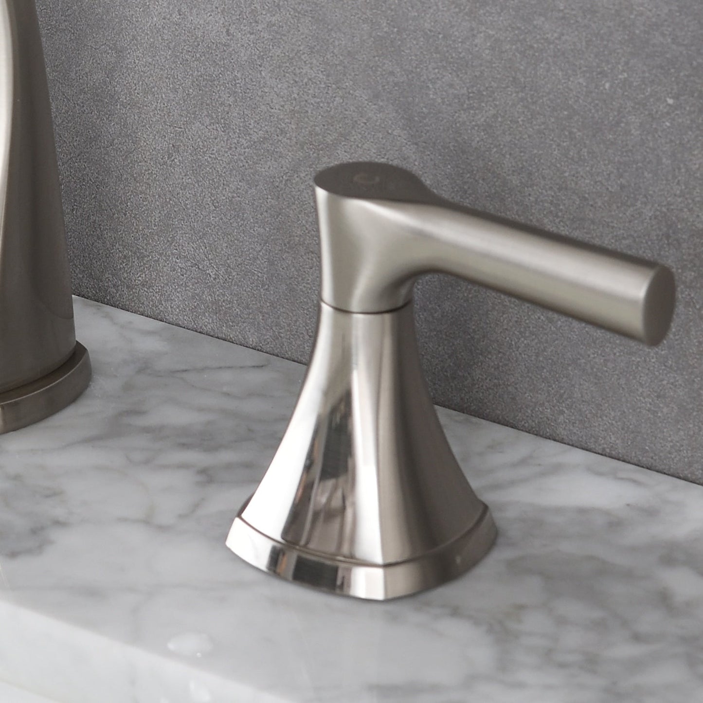 Proox 8 Widespread Bathroom SpotShield Basin Faucet w/ Drain Assembly