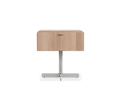 Table d'appoint romaine 