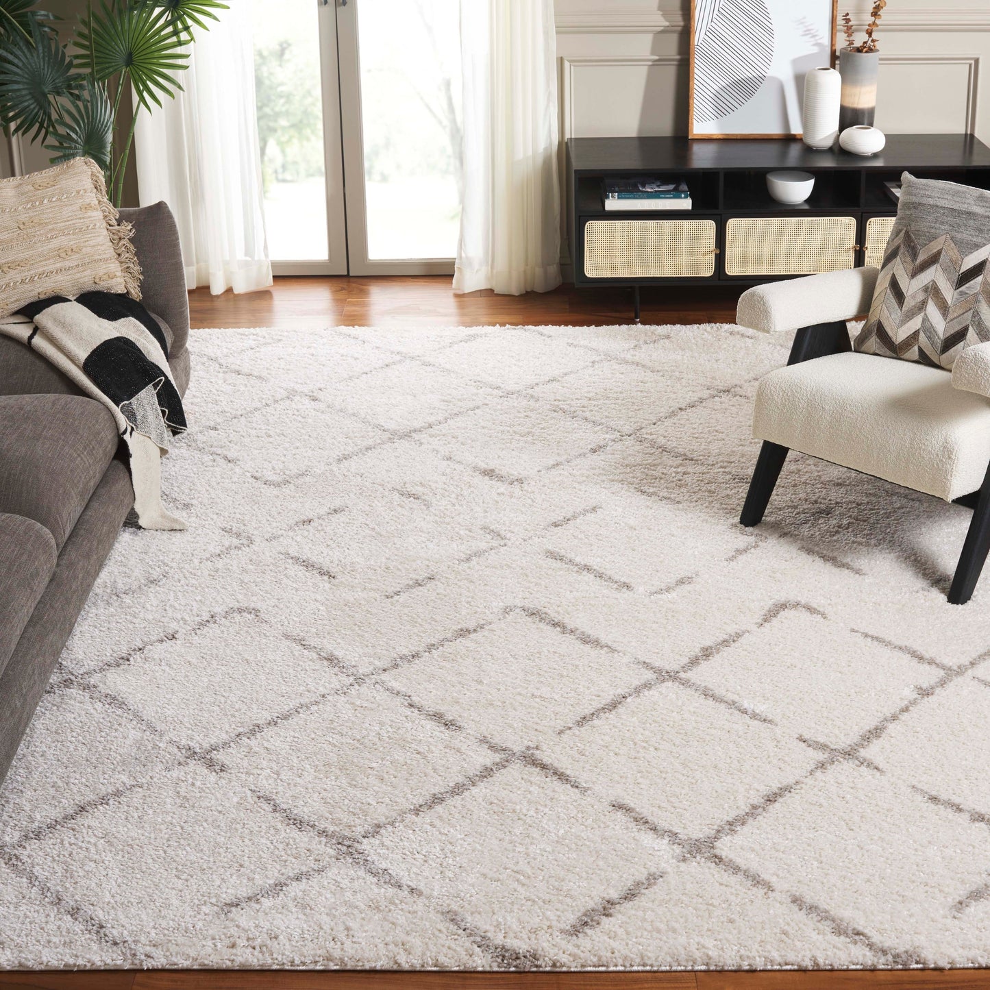 SAFAVIEH Arizona Shag Ghinwa 1.2-inch Thick Rug