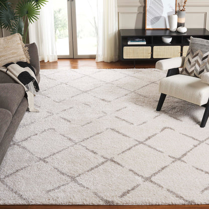 SAFAVIEH Arizona Shag Ghinwa 1.2-inch Thick Rug