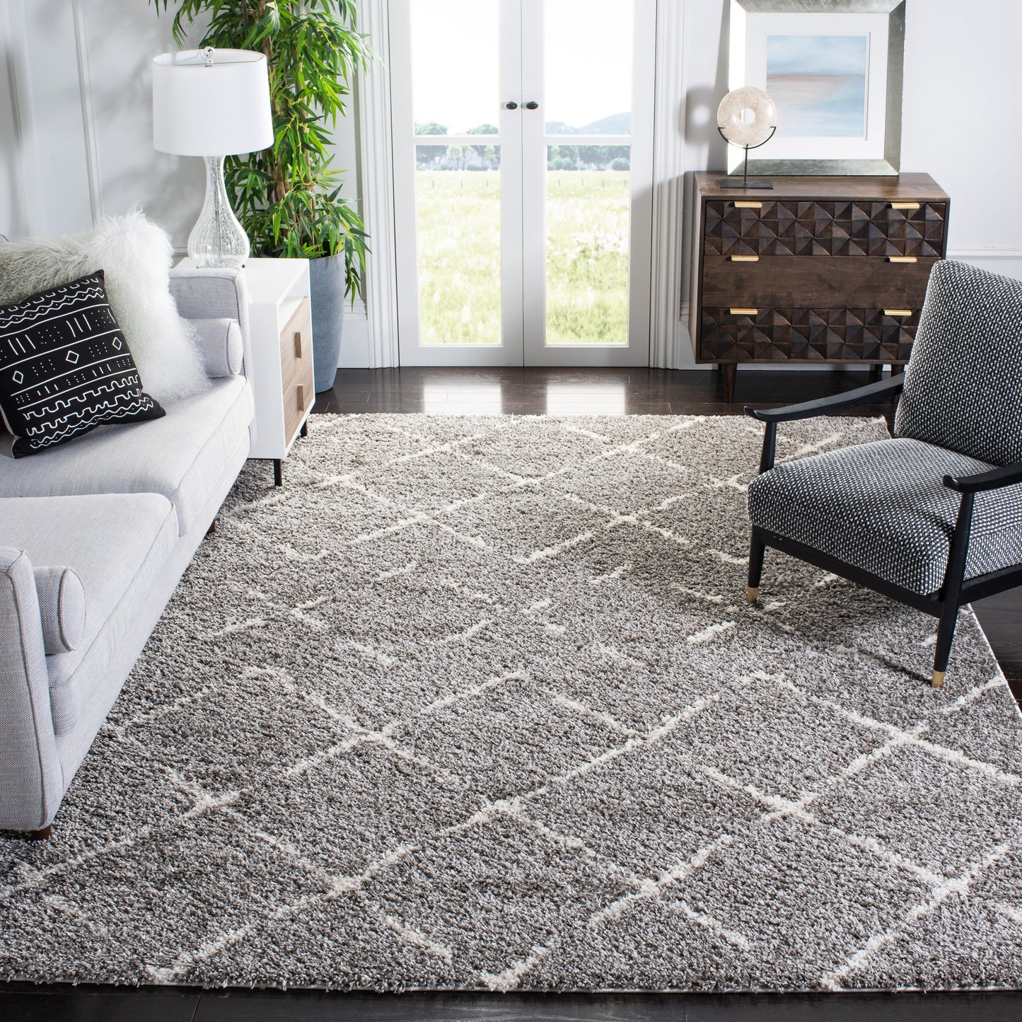 SAFAVIEH Arizona Shag Ghinwa 1.2-inch Thick Rug