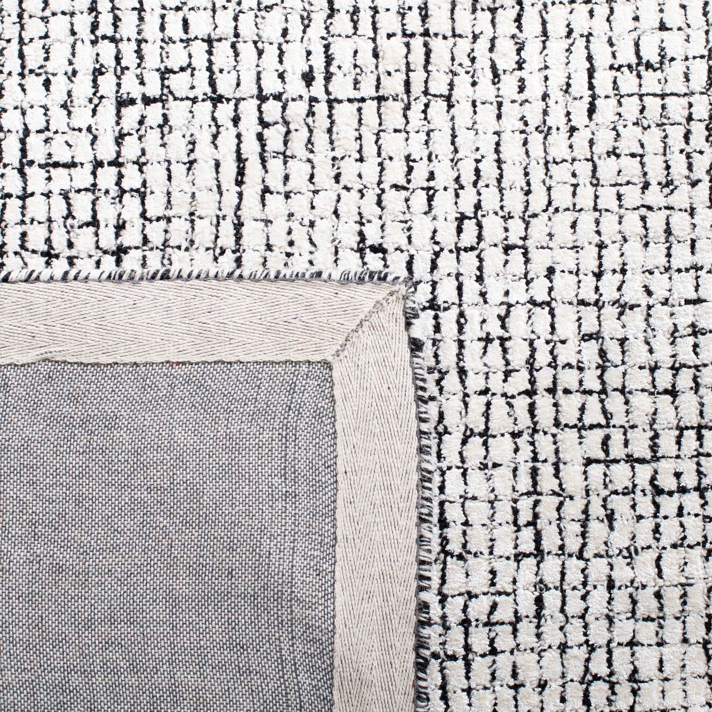 SAFAVIEH Handmade Abstract Marikka Modern Viscose Rug
