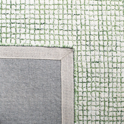 SAFAVIEH Handmade Abstract Marikka Modern Viscose Rug