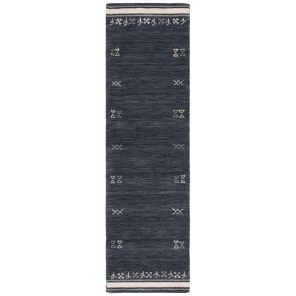 SAFAVIEH Handmade Himalaya Arusha Wool Rug