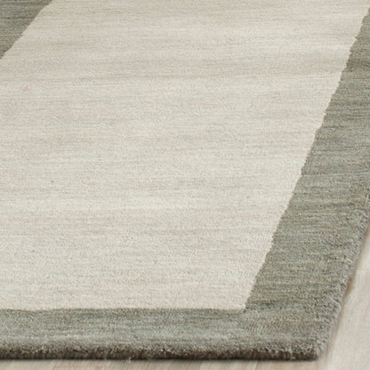 SAFAVIEH Handmade Himalaya Asrin Modern Wool Rug