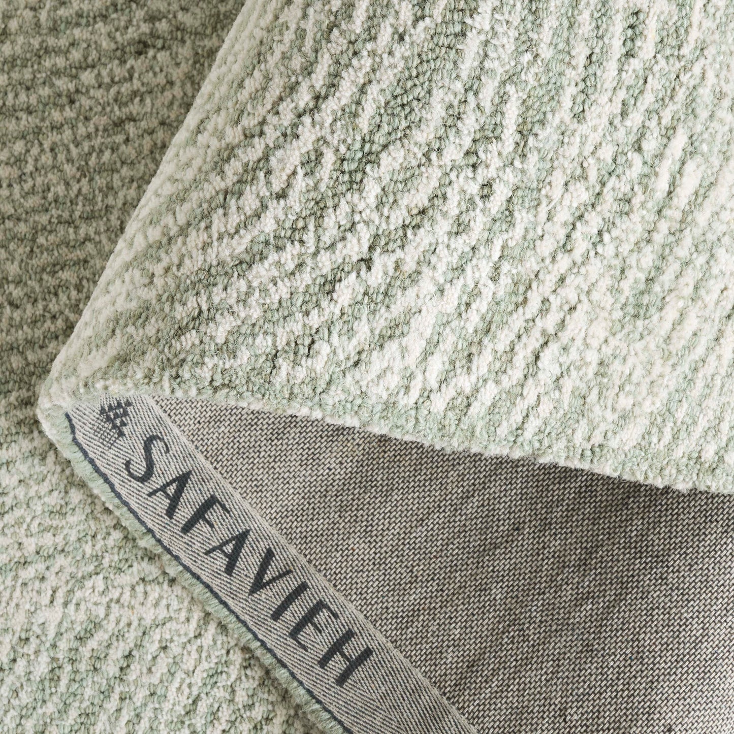SAFAVIEH Handmade Metro Rozsika French Country Wool Rug