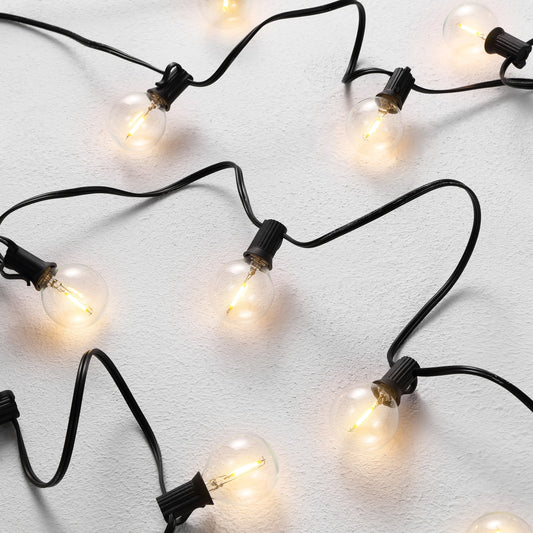 SAFAVIEH Lighting Jenica 25 FT Led Outdoor String Lights - 2W x 300D x 3H