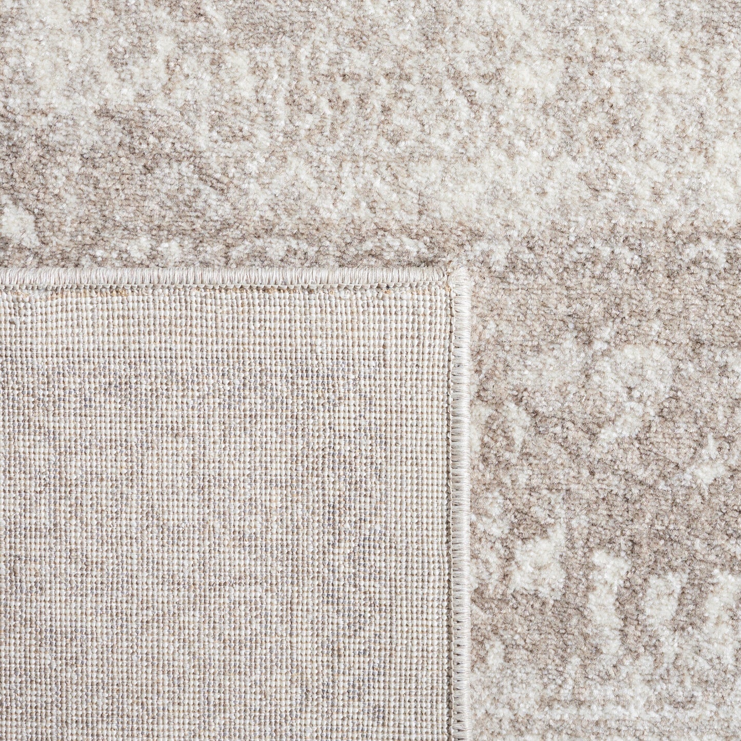 SAFAVIEH Sofia Glenna Vintage Oriental Medallion Rug