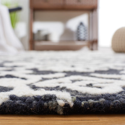SAFAVIEH, Handmade Blossom Vesela Modern Floral Wool Rug