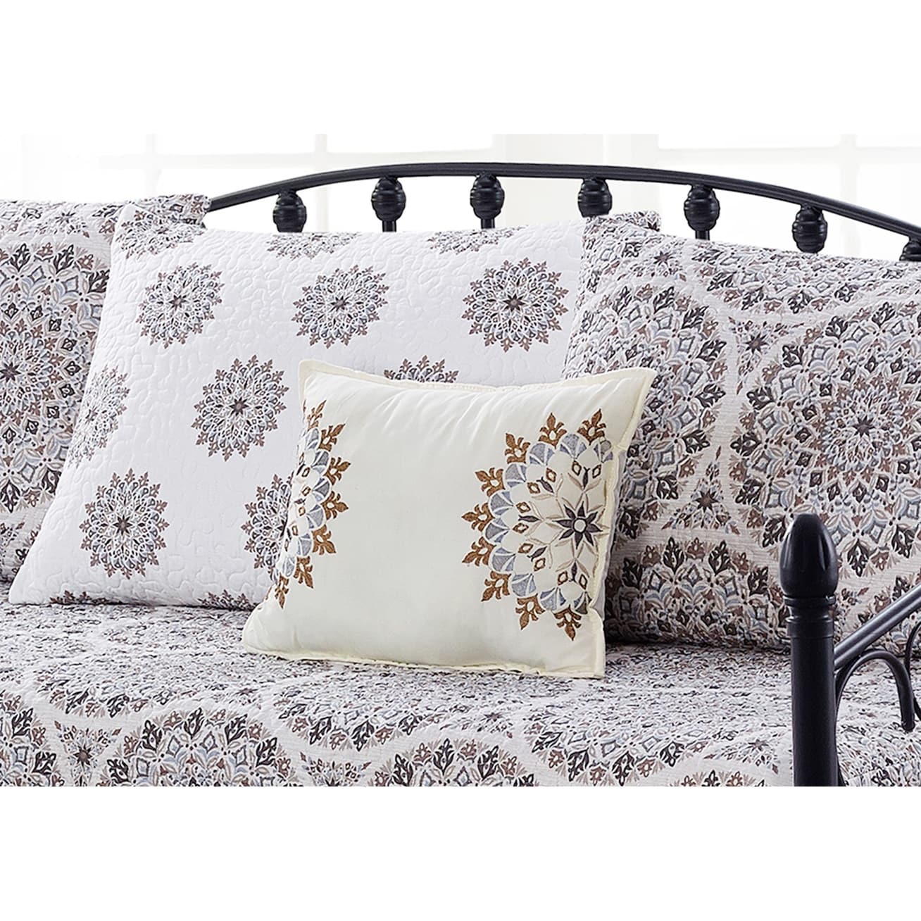 Serenta 6 Piece Cotton Blend Daybed Bedspread Coverlet Set - 75 x 39