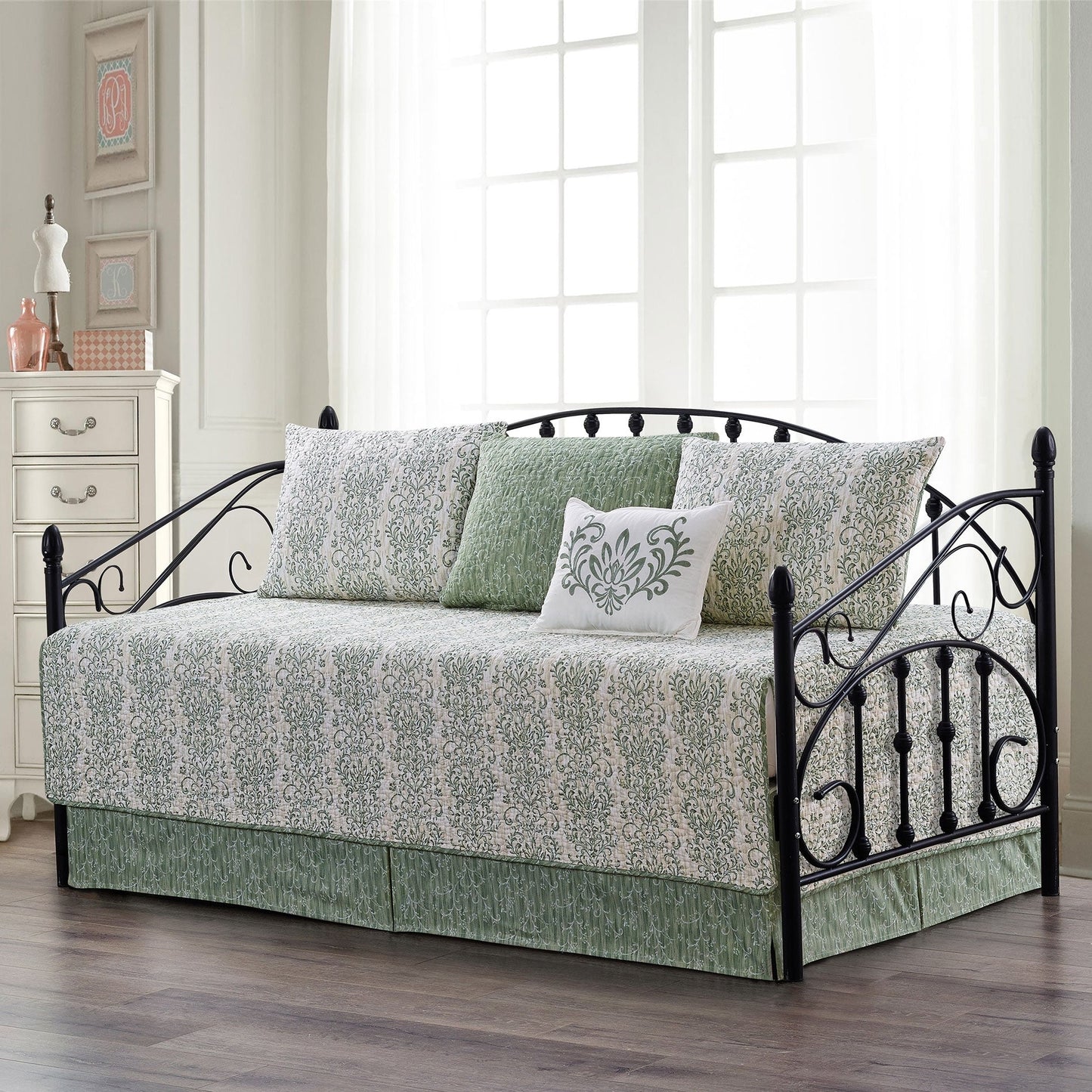 Serenta 6 Piece Cotton Blend Daybed Bedspread Coverlet Set - 75 x 39
