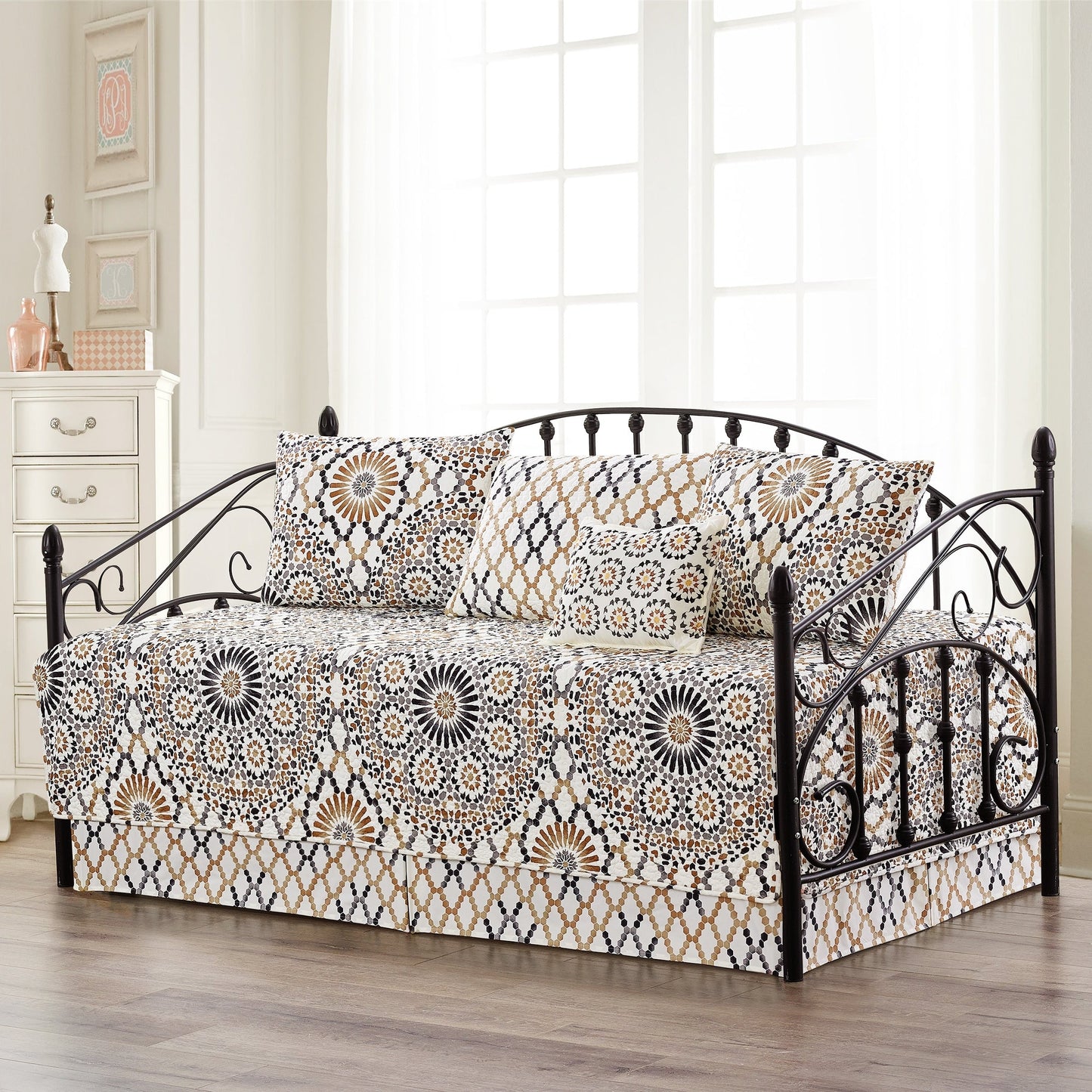 Serenta 6 Piece Cotton Blend Daybed Bedspread Coverlet Set - 75 x 39