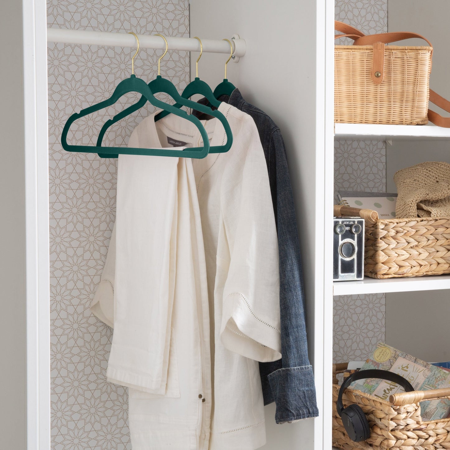 Simplify 25 Pack Slim Velvet Gold Hook Hangers - 17.7 x 9