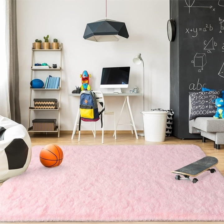 Soft Indoor Area Rug Modern Fluffy Home Carpet - 4' x 5.3'