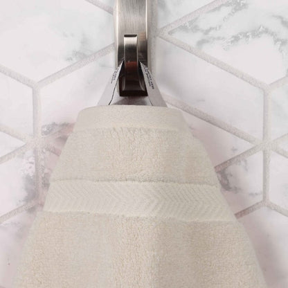 Superior Absorbent Zero Twist Cotton Bath Towel (Set of 2)