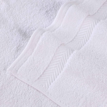 Superior Absorbent Zero Twist Cotton Bath Towel (Set of 2)