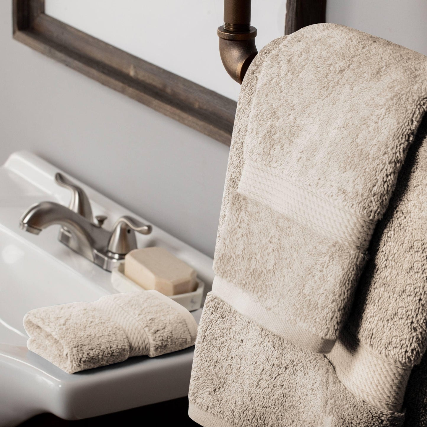 Superior Egyptian Cotton Pile Heavyweight 3-Piece Towel Set