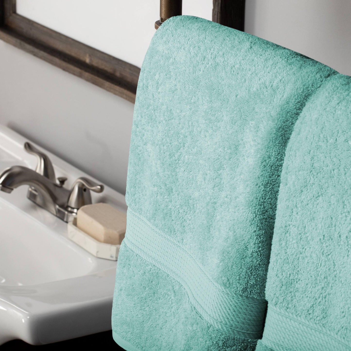 Superior Egyptian Cotton Pile Heavyweight Bath Towel Set of 2