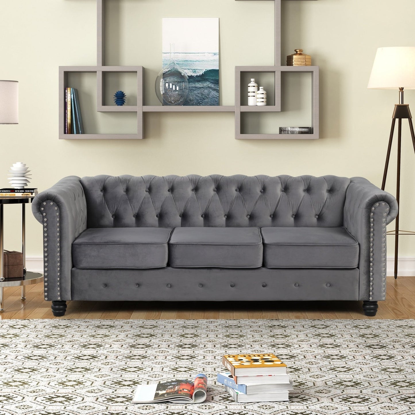 Canapé Chesterfield rembourré en velours Morden Fort avec tête de clou et pieds solides pour le salon