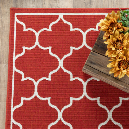 Vista Home Martinique Off-White/Brick Red Lattice Indoor/Outdoor Rug.