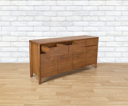 Buffet Nakia