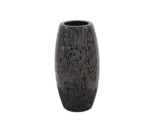 Petit vase noir ciselé